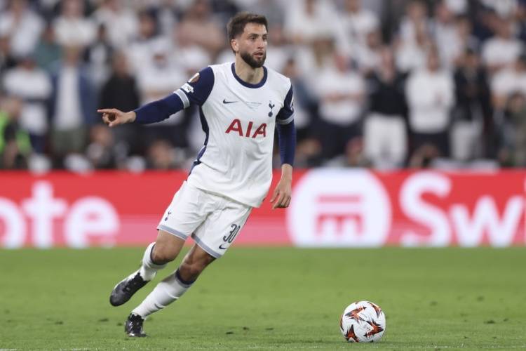 英媒：本坦库尔因为身体原因临时退出热刺的热身赛首发